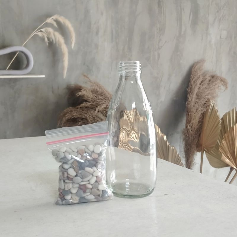 Botol Kaca Bekas Zoda 250ml + Batu Hias – Cocok untuk Hiasan Meja / Tanaman Mini