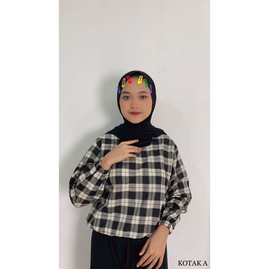 BEFAST - ZFS OOTD Wanita Blouse YOGIE / TINCA TARTAN BLOUSE / OOTD Wanita Pakaian Blouse / Blouse Keluaran Terbaru / Bloue Motif Kotak-Kotak / Hem Blouse Kekiniaan Remaja Wanita / Trendy