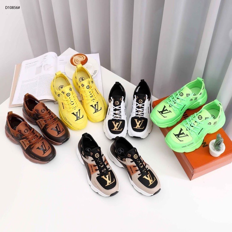 

L*V Run Away Sneakers RMD10856