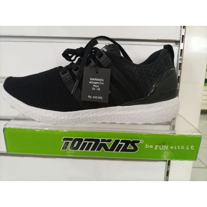 Sepatu Tomkins Marwen