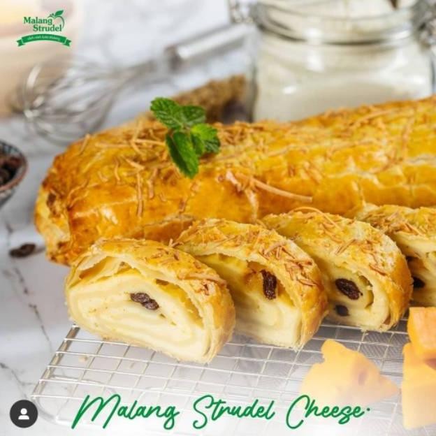 

Malang Strudel - Rasa Cheese (Keju)