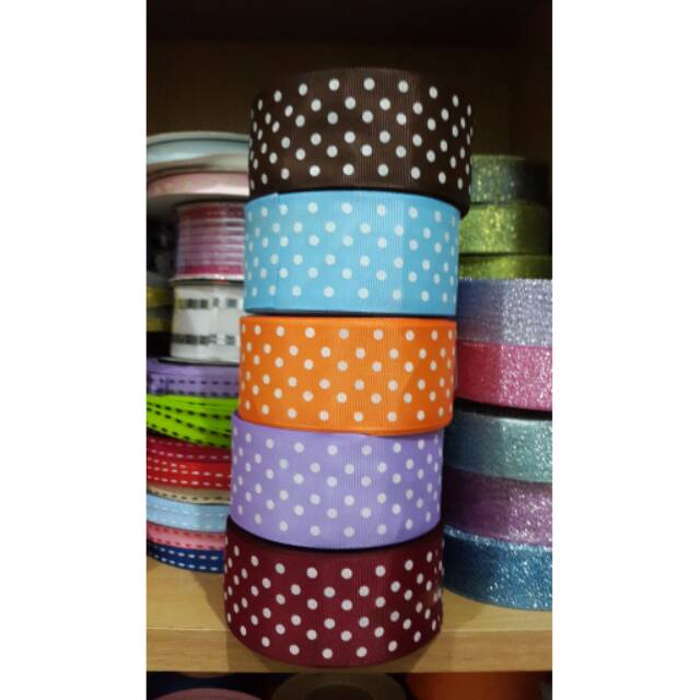 Pita grossgrain polka dot putih 4 cm per meter