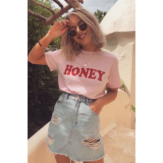 MYSTIQUE.ID-BAJU KAOS HONEY T-SHIRT LUCU DAN AESTHETIC