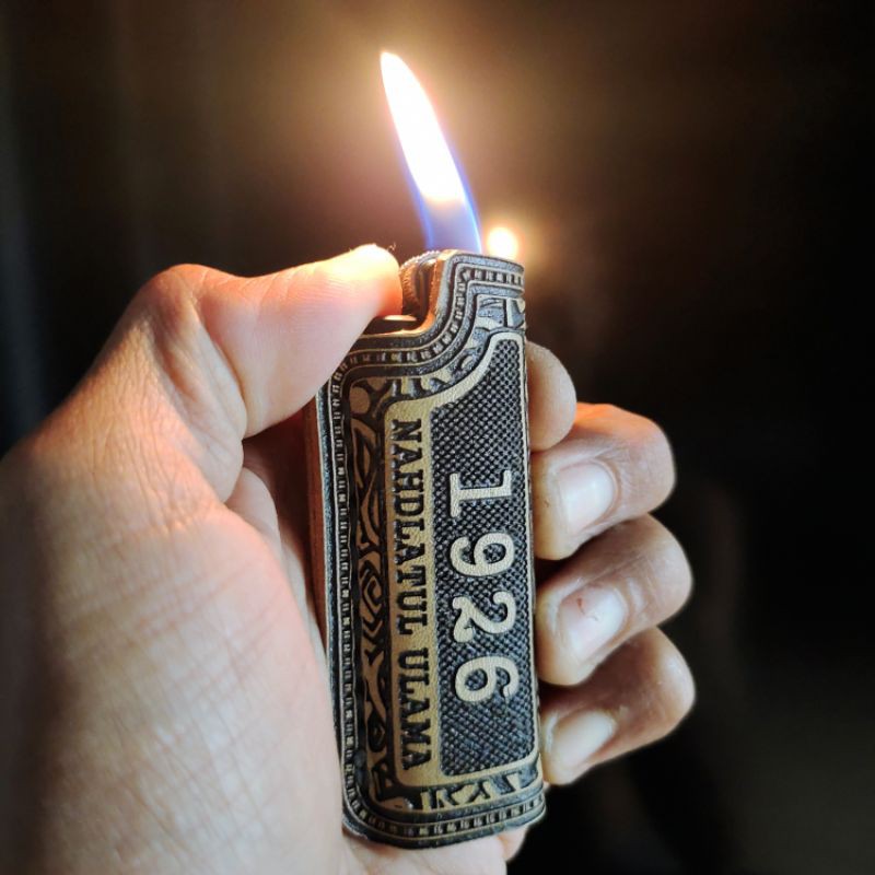 Sarung Korek, Casing Korek, Kerajinan Kulit, Cover Kulit,  Leather, Korek Cricket Sarung Kulit,