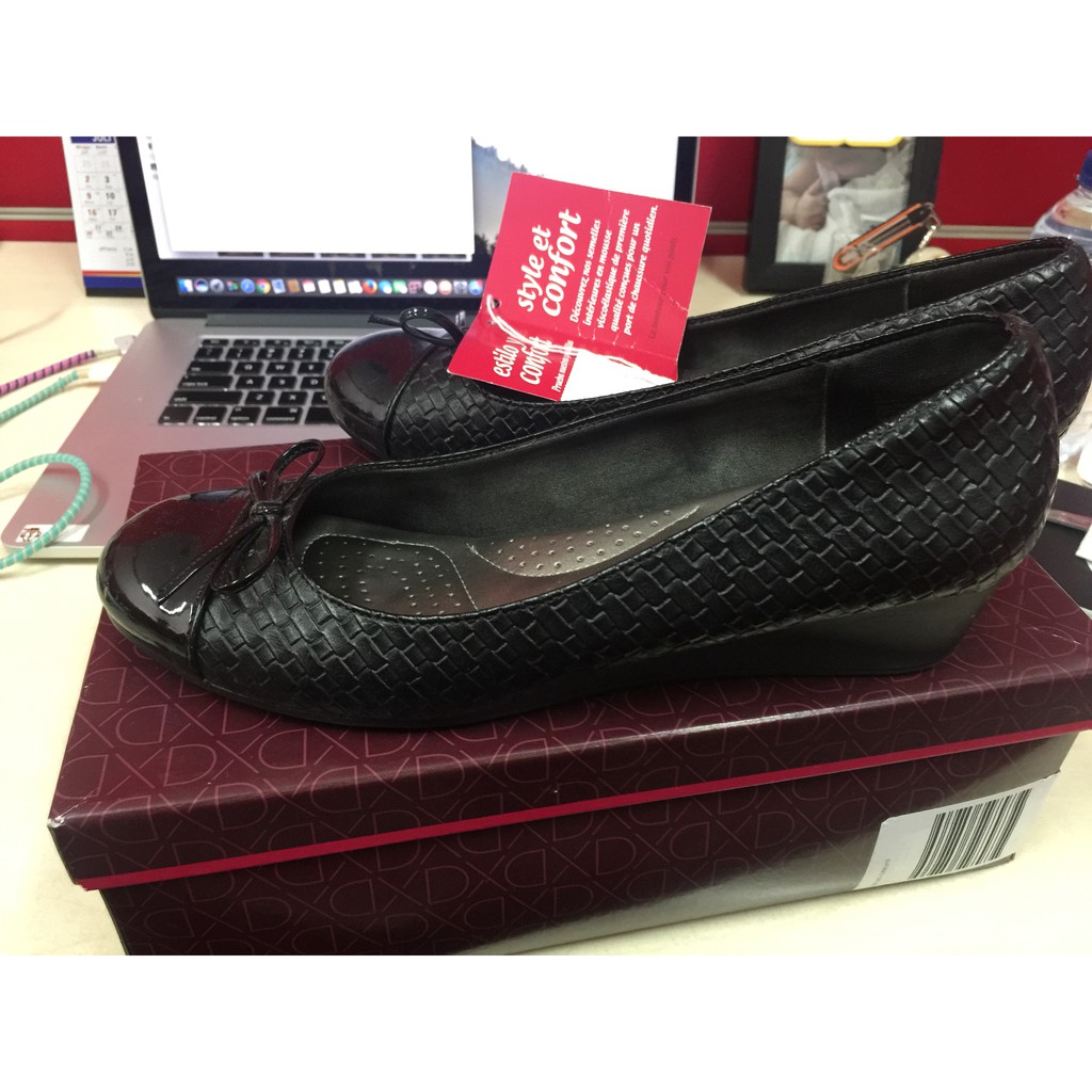 Sepatu Pantofel Wanita Dexflex Comfort