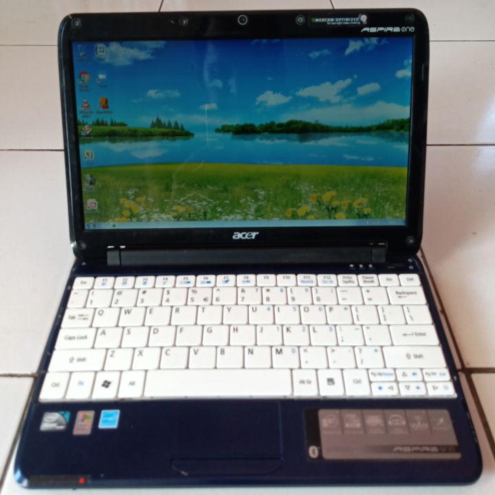 Acer 751h Biru Dongker Netbook Notebook Second Bekas Murah HDD 500GB RAM 2GB Intel Zoom Webcam Wifi