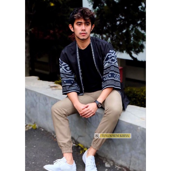 baju tenun pria - kimono tenun pria - sweater tenun terbaru - atasan tenun pria kombinasi - atasan e