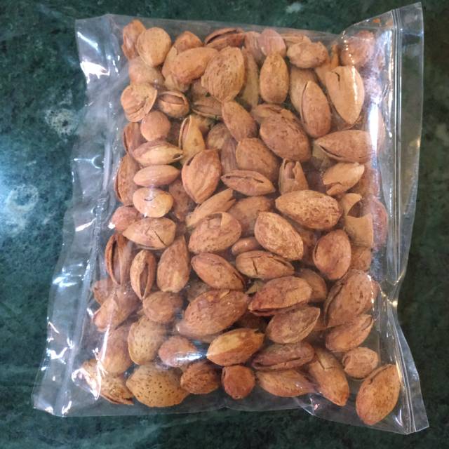 

Kacang Almond 250gr