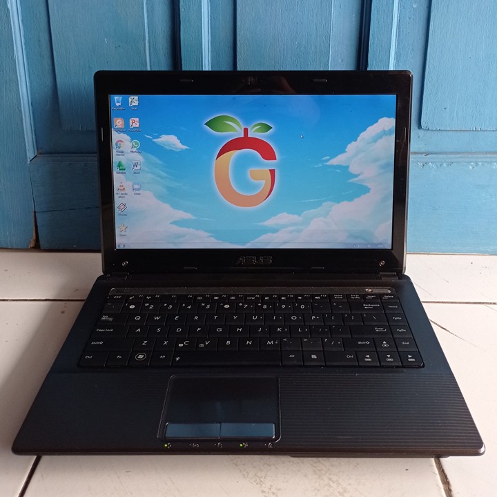 Asus K43U Warna HItam 14 inch AMD E-450 RAM 2GB HDD 500GB Windows 7 laptop Second