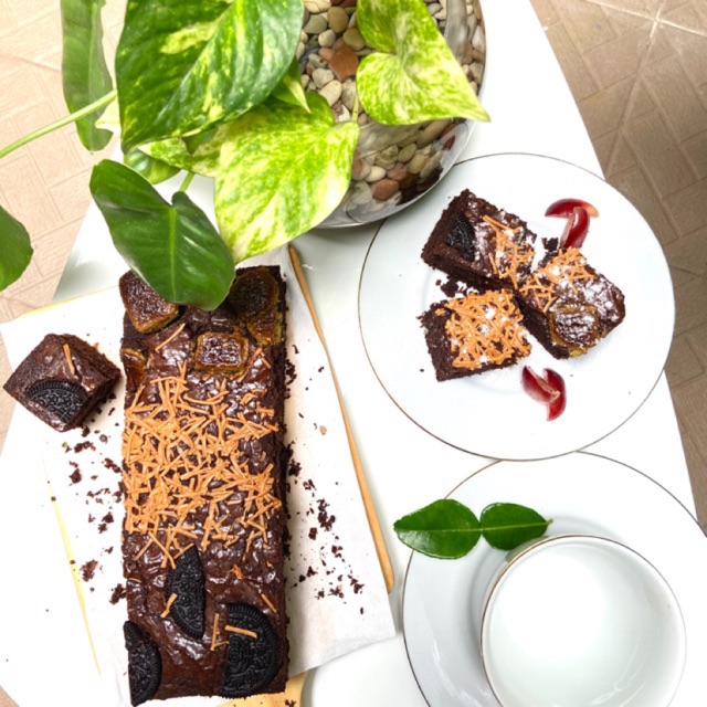 

Brownie Fudgy Cruncy