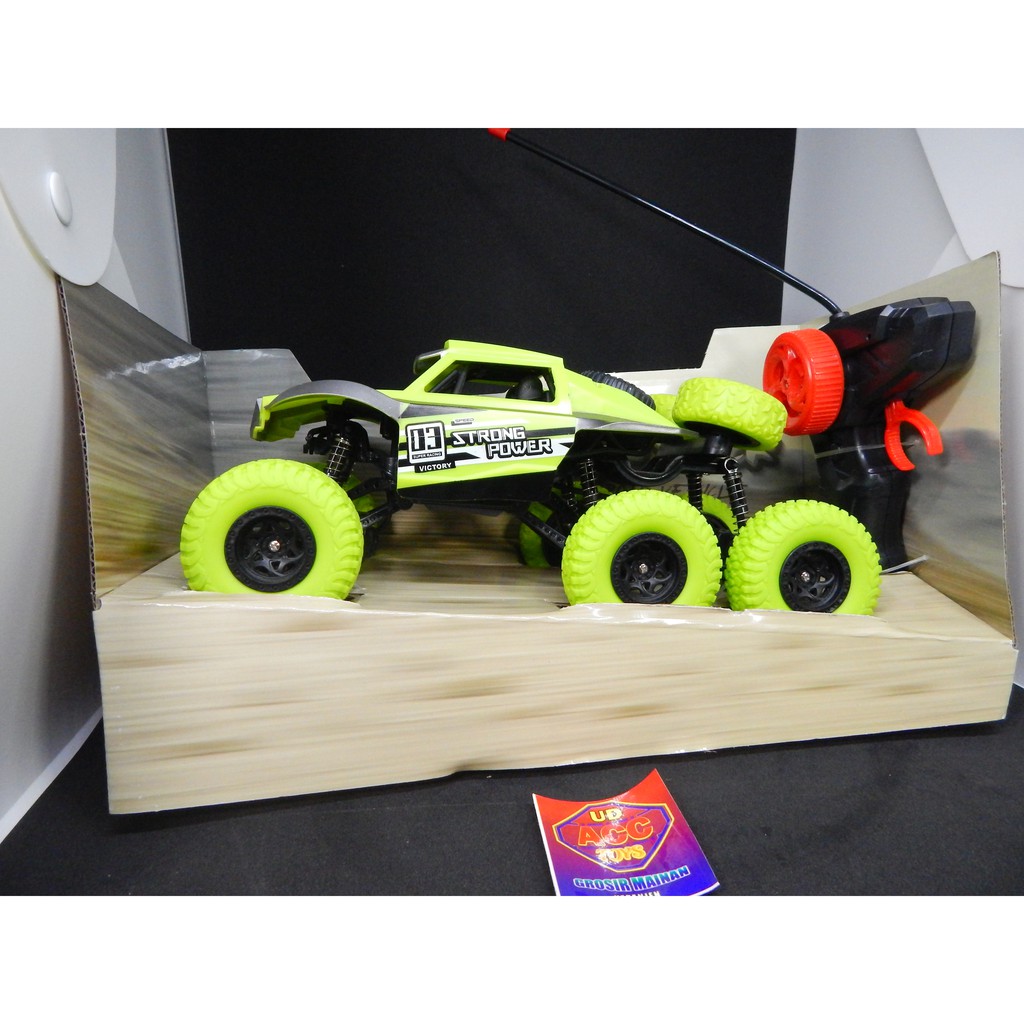 RC BRAVE MONSTER OFFROAD VEHICLE 4WD 2.4GHZ SKALA 1:18