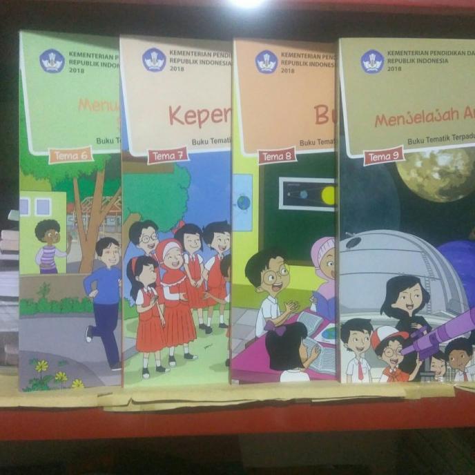 

Paket Buku Tematik Kelas 6 SD Semester 2 Tema 6789 REVISI 2018 KURIKUL GRATIS ONGKIR Kode 1052