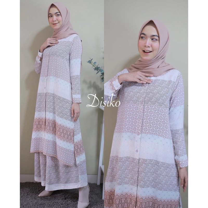 One Set Motif Disiko