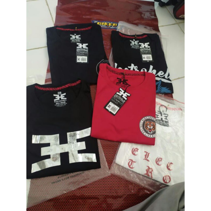 Kaos Elektrohell dan Topi Elektrohell