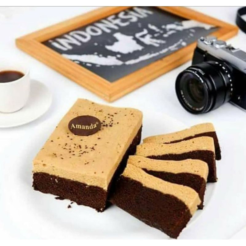 BROWNIES AMANDA TIRAMISU MEDAN