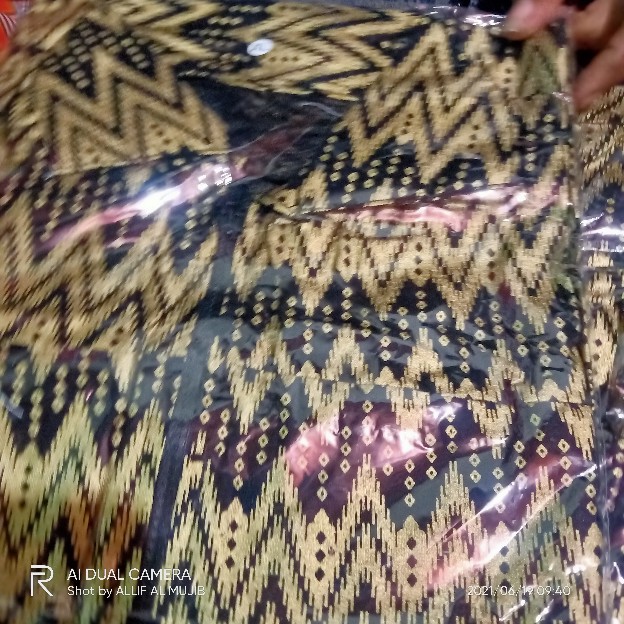 Batik Couple Keluarga Sania Ruffle Ori Ndoro Jowi Dnt Motif Wayang Prada