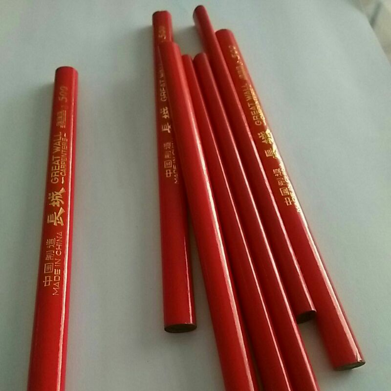 pensil kaligrafi/kayu