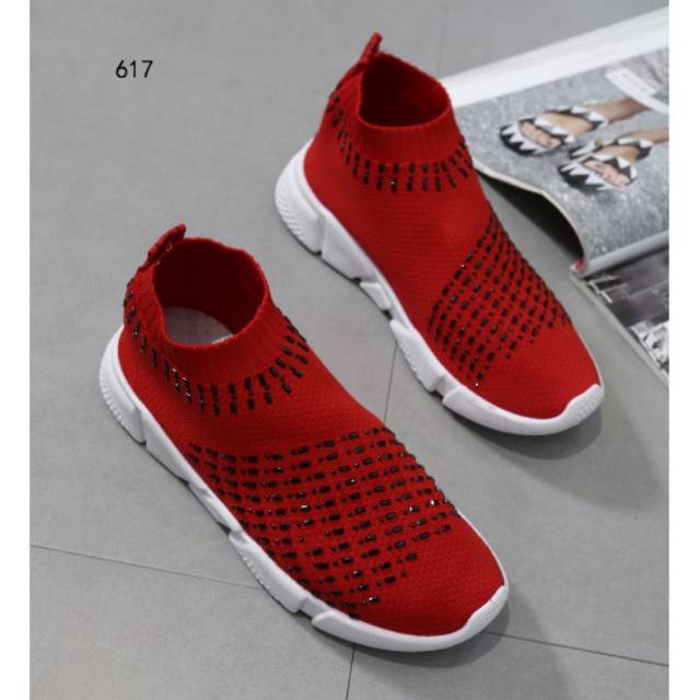 Sepatu wanita, Sneaker Kelsey 617