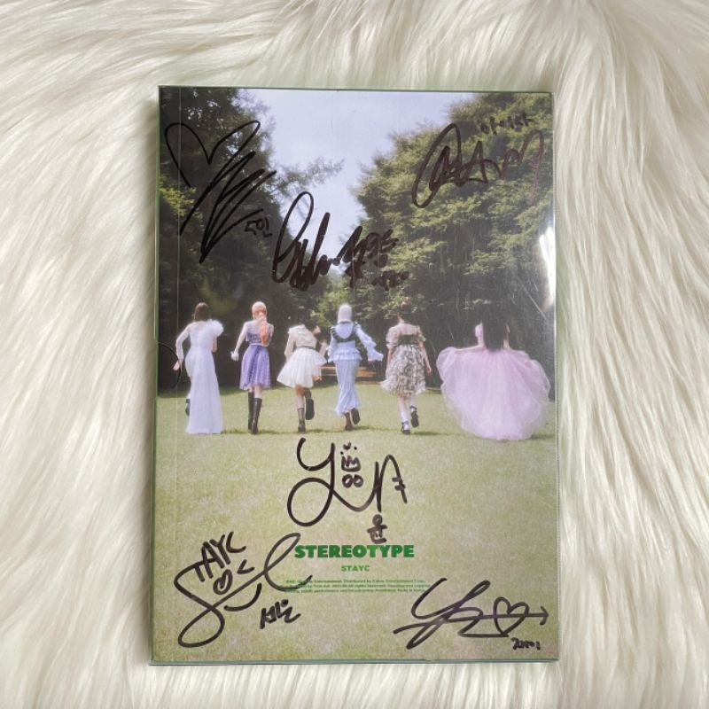 Stayc Stereotype Official Signed Album