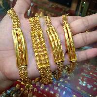 Anting bunga mawar 3 gram Emas LM London 24K kadar 99 9 Anting bunga mawar 3 gram Emas LM London 24K kadar 99 9