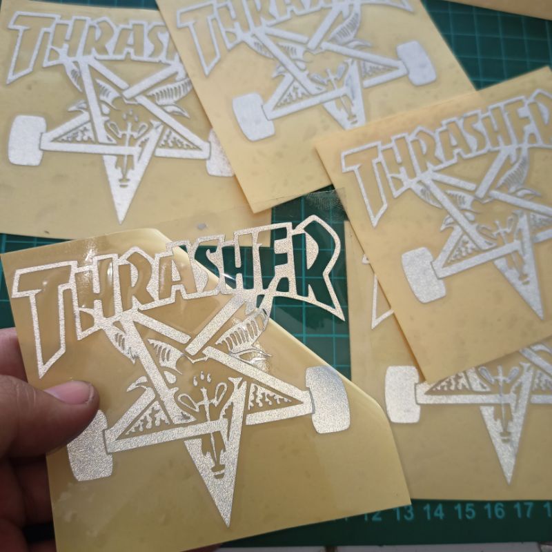 Sticker Cutting Thrasher