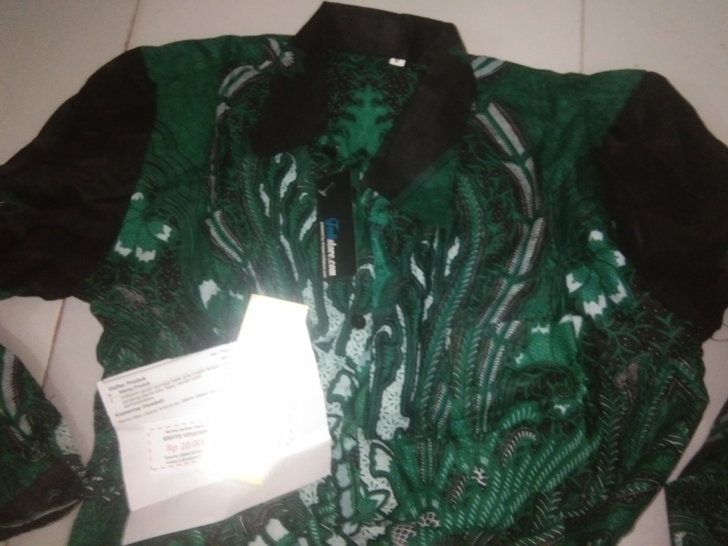 Trolistore Grosir Kemeja Batik Pria Cowok Lengan Panjang Warna Biru Hijau Merah Motif Asmarandana
