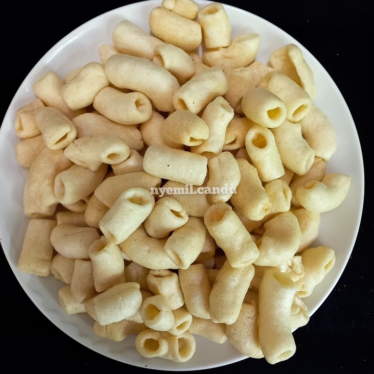 

Camilan Makroni Asin 400gr