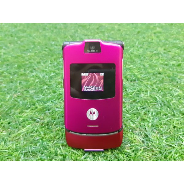 HP Jadul Motorola V3 Flip Lipat Stylish RAZR Pink Not V3i or V3xx or V70