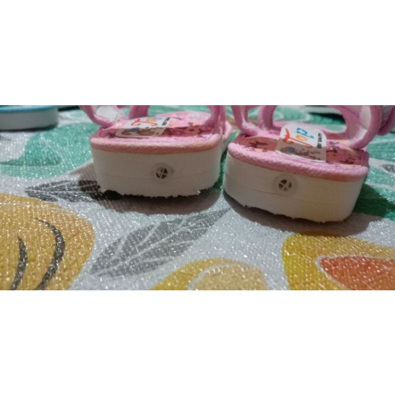 sandal anak perempuan/sandal bayi tali belakang/sandal tali L