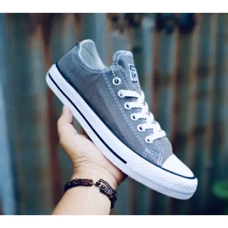 Sepatu Casual Convers_Allstar Chuck Taylor Classic Premium Low End Pendek Sepatu Sneakers Sekolah