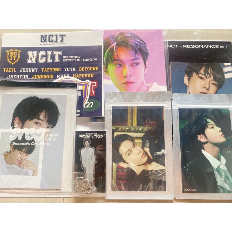 NCT 127 DOYOUNG Neocity The Link Acrylic Stand Keyring, Fortune scratch card sealed, 4 x 6 photoset 