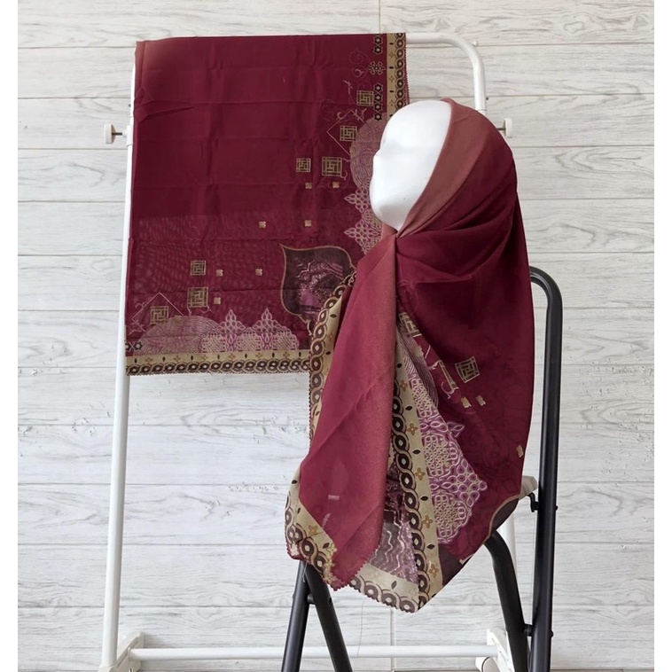 101 -150 KERUDUNG VOAL MOTIF SEGIEMPAT-107