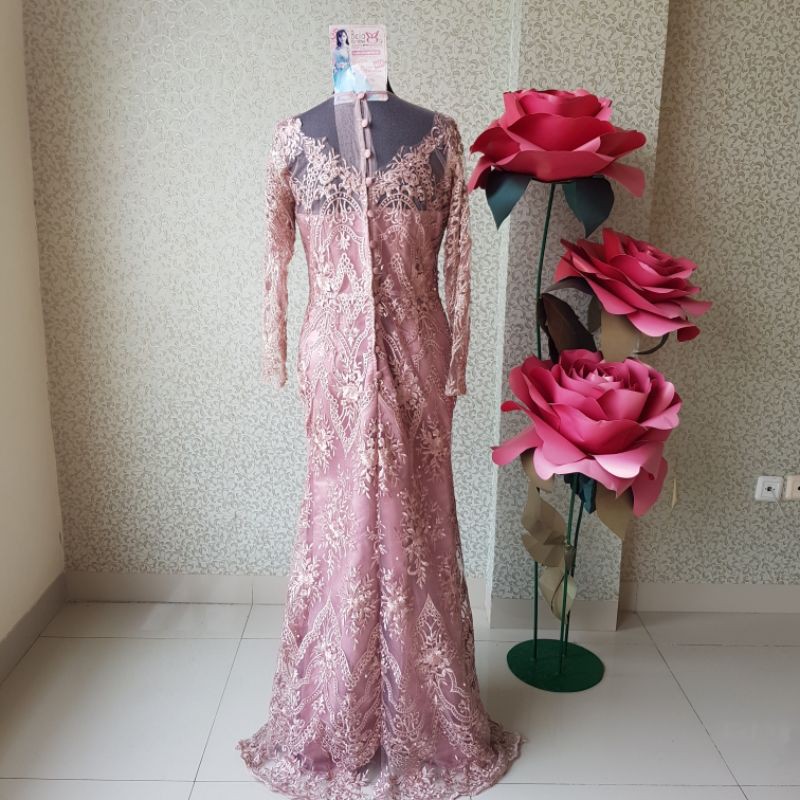 Gaun pengantin akad kebaya langsung konveksi