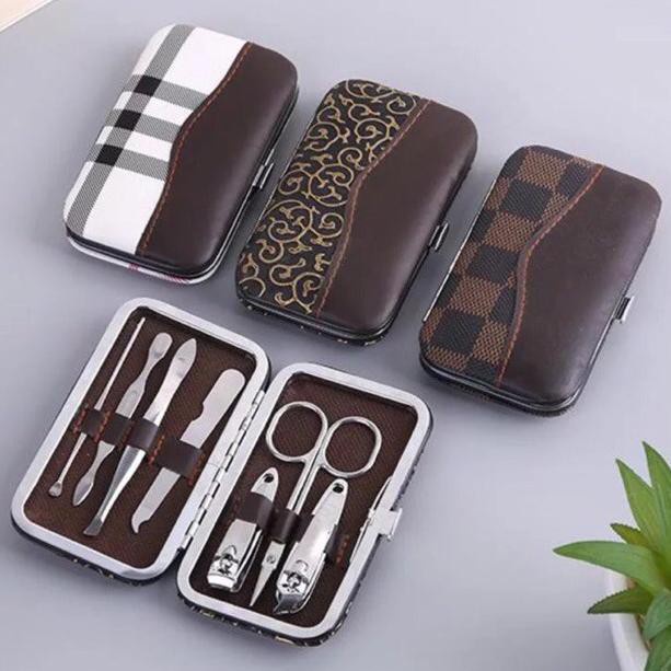 GEN - Manicure Pedicure Polos Set 7 in 1 Alat Perlengkapan Meni Pedi Dompet Gunting Kuku Set