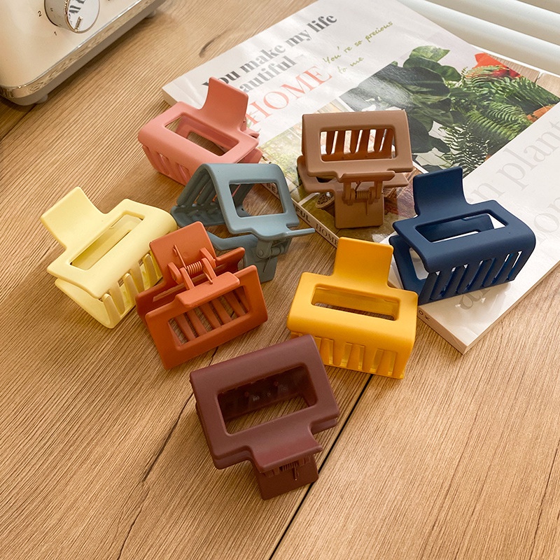 SQUARE MATTE HAIRCLIP JEPIT RAMBUT KOTAK DOFF JEPITAN PERSEGI KOREA CEPOL JEDAI WANITA ANAK HAIR CLIP CLAW AKSESORIS ACCESSORIES WARNA POLOS MEDIUM SIZE