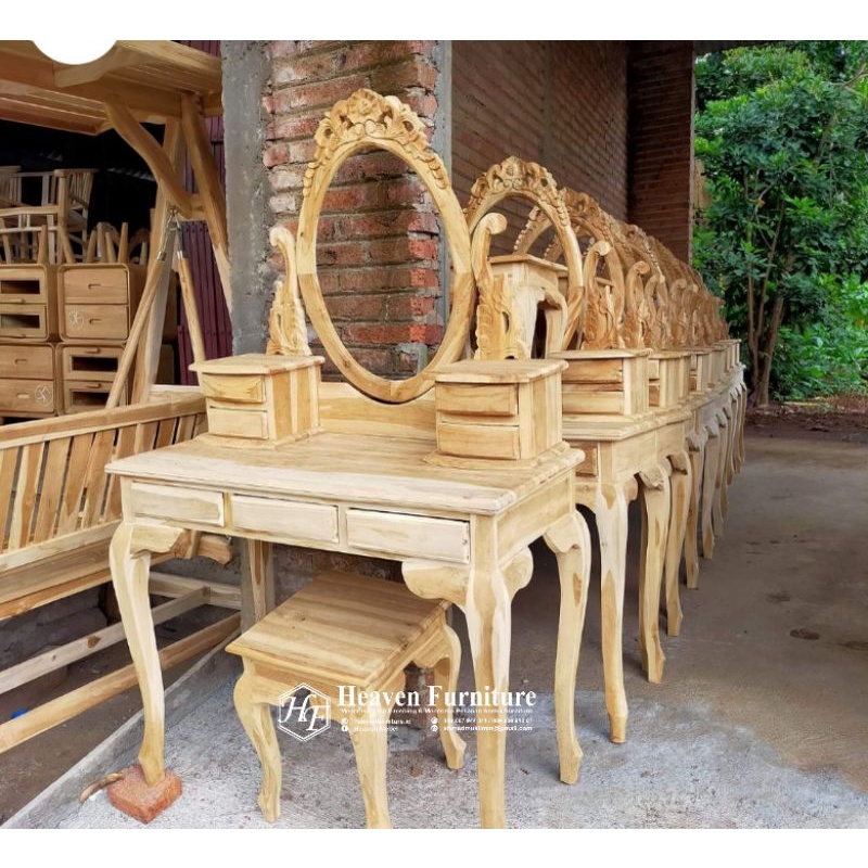 Meja rias kayu jati Jepara,