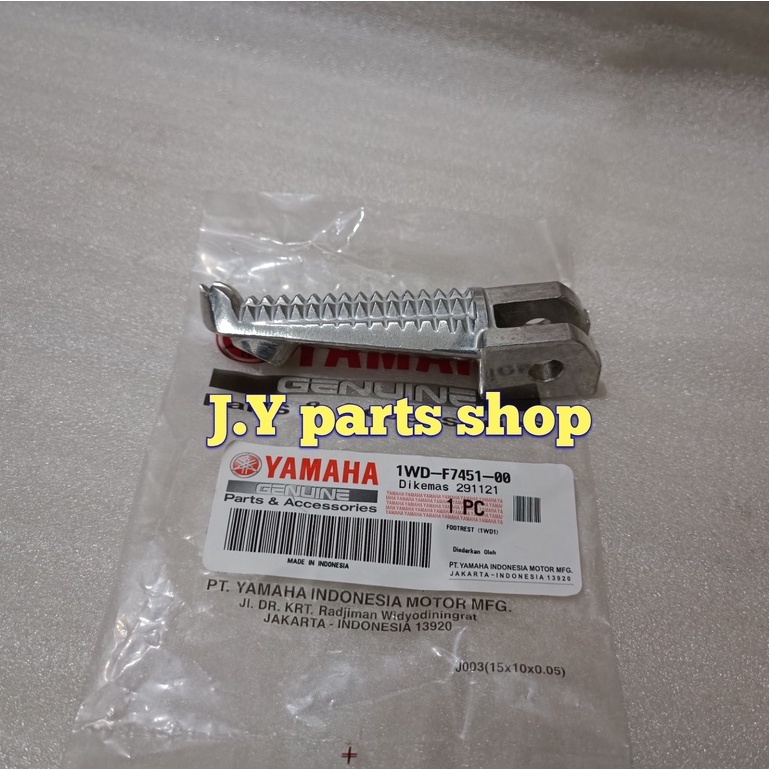 FOOTSTEP FOOT STEP DEPAN KIRI R15 M 2022 R25 MT25 ORIGINAL YGP 1WD-F7451-00
