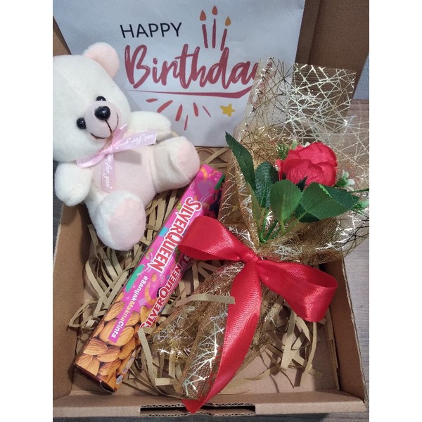 KADO HAMPERS BUKET ARTIFICIAL+BONEKA+COKLAT GIFT BOX ULANG TAHUN CEWEK SOUVENIR WISUDA HADIAH