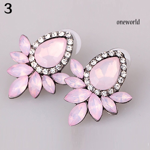 OW@ 1 Pair Fashion Women Flower Shape Rhinestone Ear Stud Earrings Jewelry Gift