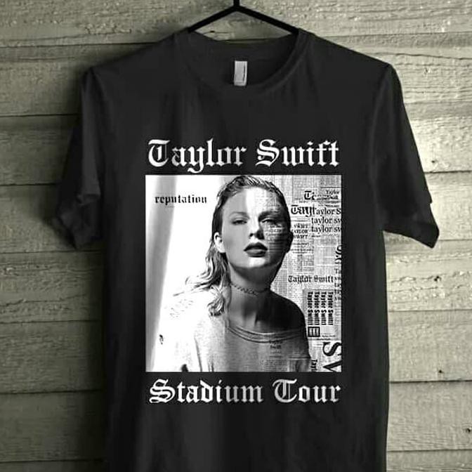 T-SHIRT TAYLOR SWIFT REPUTATION STADIUM TOUR (BLACK) {PRODUK TERBARU}
