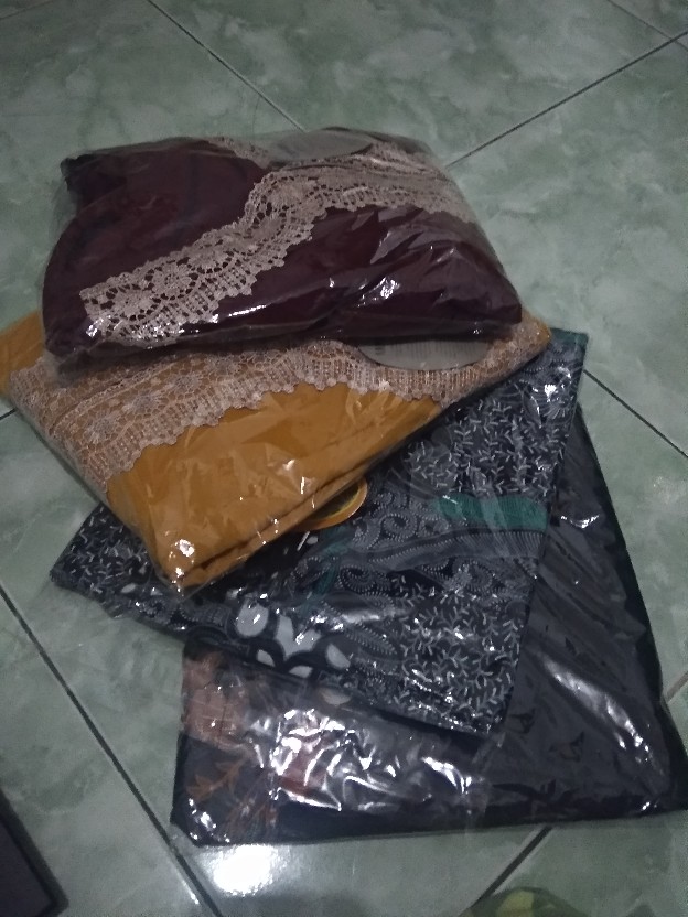 Terlaris Serut Genes Jelita Tunic Navbor Yelbor Whitbor Creambor Tunik Batik Modern Hrb030 Dolbi Dob