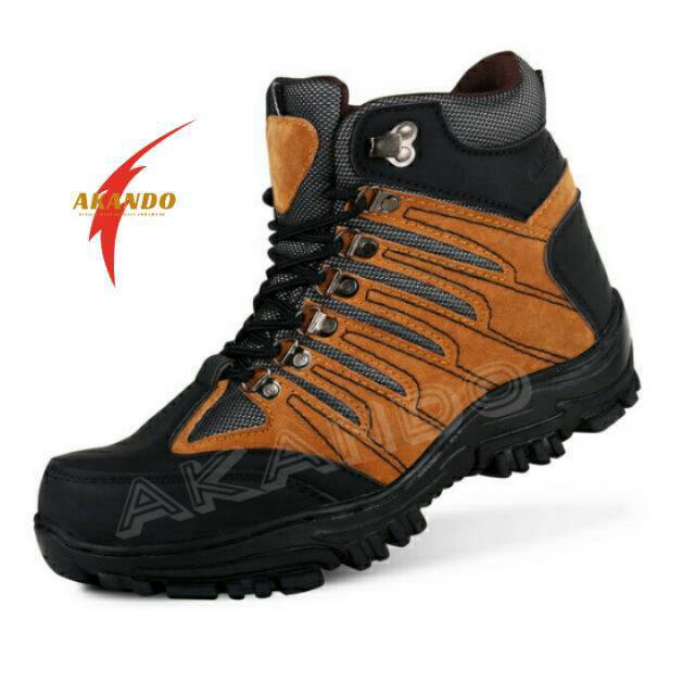 Sepatu Pria I Akando WOLVERINE Safety Original Almost