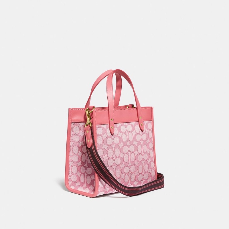 Coach Field Tote 22 In Signature Jacquard (C3865)