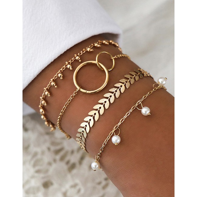 LRC Gelang Tangan Fashion Gold Color 4-piece Alloy Pearl Bracelet P03030