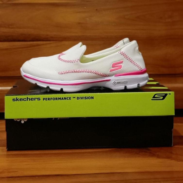 I45B Sepatu skechers wanita#sepatu slip on wanita.sepatu tanpa tali wanita#sepatu wanita