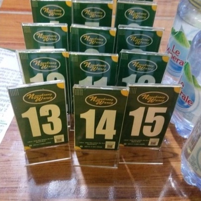 

Akrilik 5x10 tent card, Nomor Meja, tent card Holder, nomor meja cafe