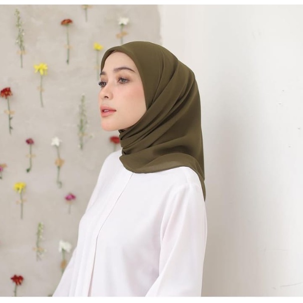 Hijab Bella Square | Jilbab Kerudung Segiempat New Ready 50 warna Trendy Bisa Gojek/Gosend Cod Bayar Di Tempat