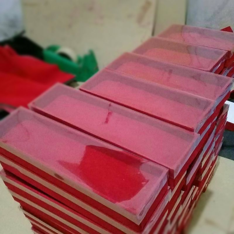 Kotak box bludru tempat aksesoris bros Dan Tasbih