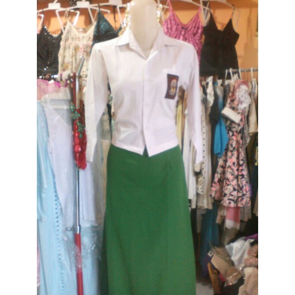 seragam SMA Crop