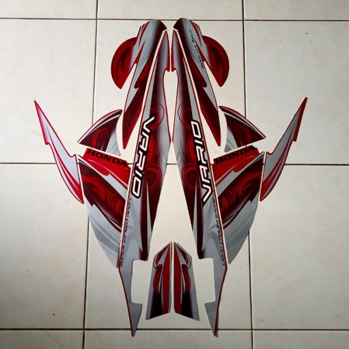 Stiker Motor Vario Cw 110 2010 Merah
